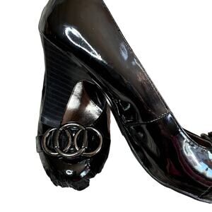 Solesenseability  Size 7 3" heel Black Women shoe round toe never worn